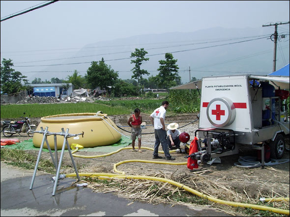 Cruz Roja Española suministró agua potable a casi 15.000 personas.