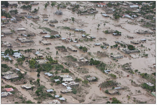 Imatge d'inundacions provocades pel pas d'un huracà a Gonaïves, Haití. Imatge d'inundacions provocades pel pas d'un huracà a Gonaïves, Haití.