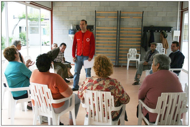 Les sessions formatives es basen en una metodologia dinàmica i participativa Les sessions formatives es basen en una metodologia dinàmica i participativa
