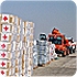 Cruz Roja enva 14 toneladas de ayuda humanitaria a los campos de refugiados saharauis en Tindouf (21-feb-06)