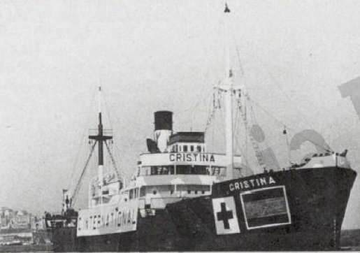 El vapor español <i>Cristina</i>, uno de los 43 buques de la flota de Cruz Roja durante la Segunda Guerra Mundial. En total transportaron 470 millones de kilos en ayuda humanitaria.